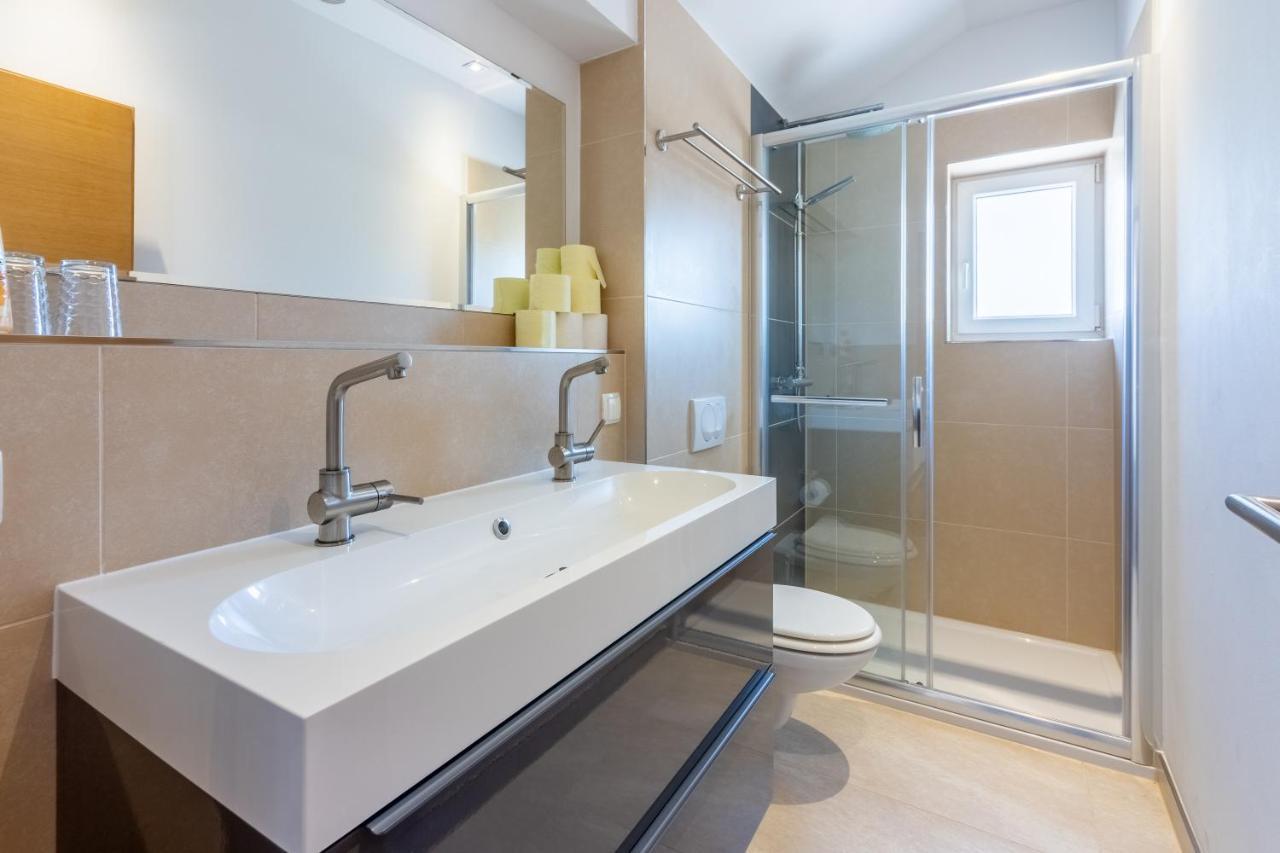 Rimac Apartment And Rooms Novi Vinodolski Exterior foto